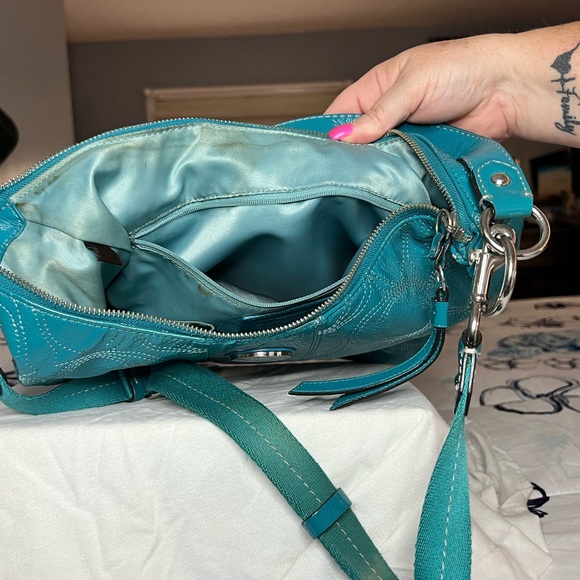 Vintage blue leather coach hand / shoulder bag - Picture 4 of 5